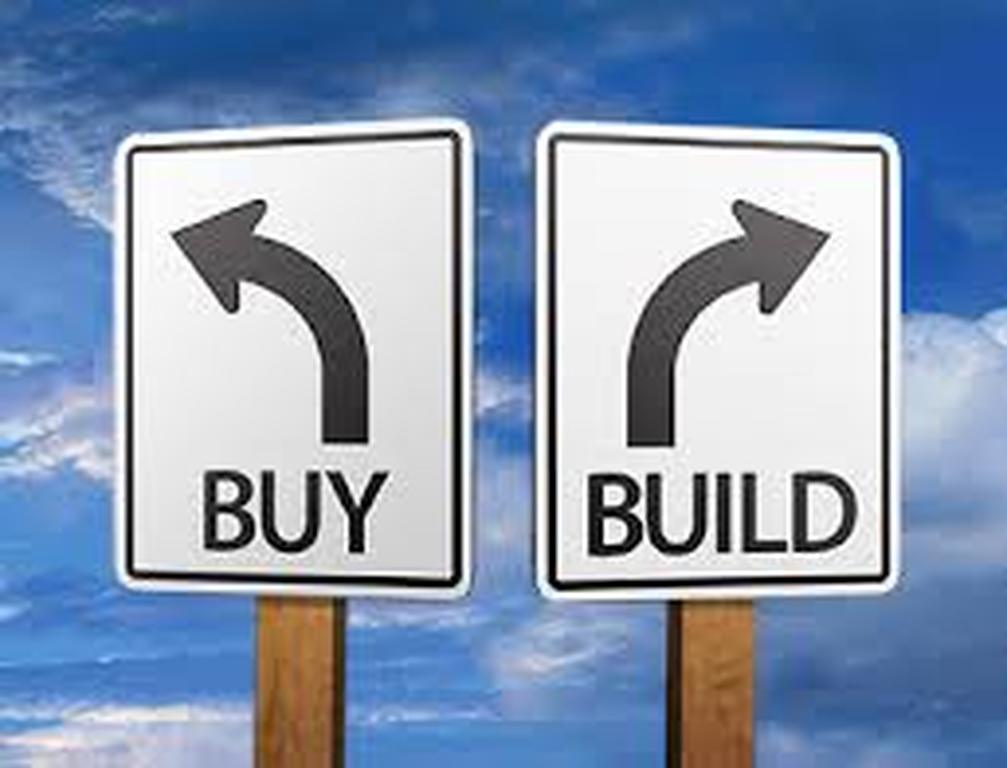 The Pros and Cons of Buying a  New Home versus a Resale Home