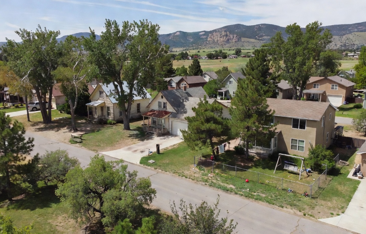 Chatfield Farms