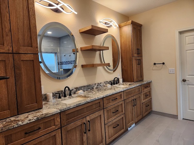 DreamMaker Bath & Kitchen
